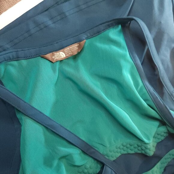 North Face Athletic Tank Top Teal Blue Zip Pocket Racerback Built in Bra - Picture 7 of 9